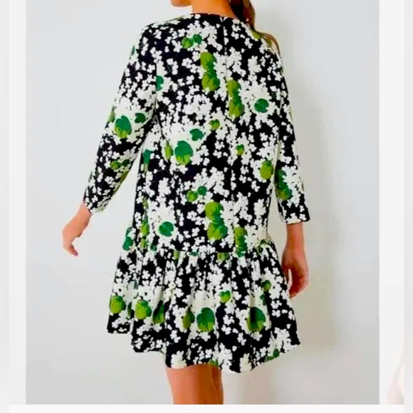 Dress - Picture 2 of 8